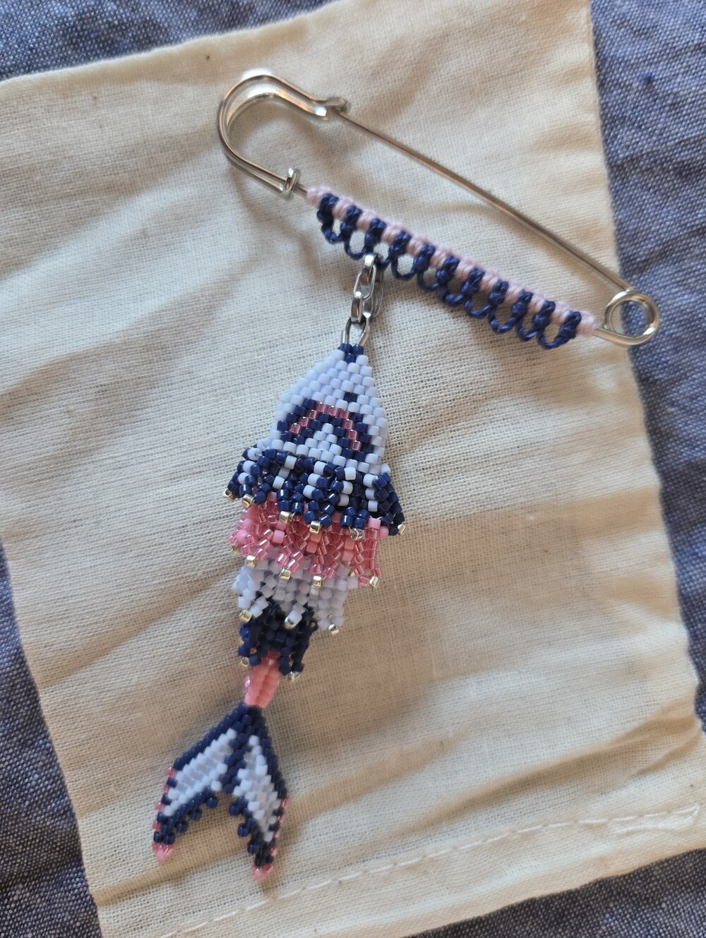New Handmade Miyuki Bead-Woven Fish on a Safety Pin with Micro-Macramé